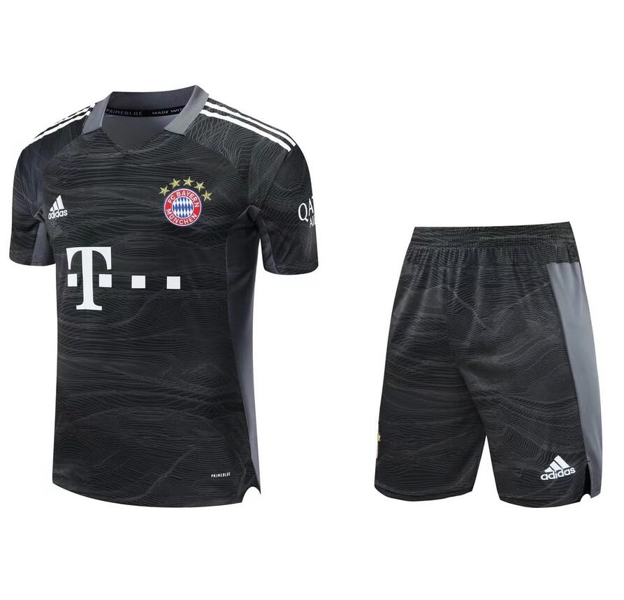 2021/22 Bayern Munich Black Goalkeeper Soccer Kit (Shirt+Shorts)